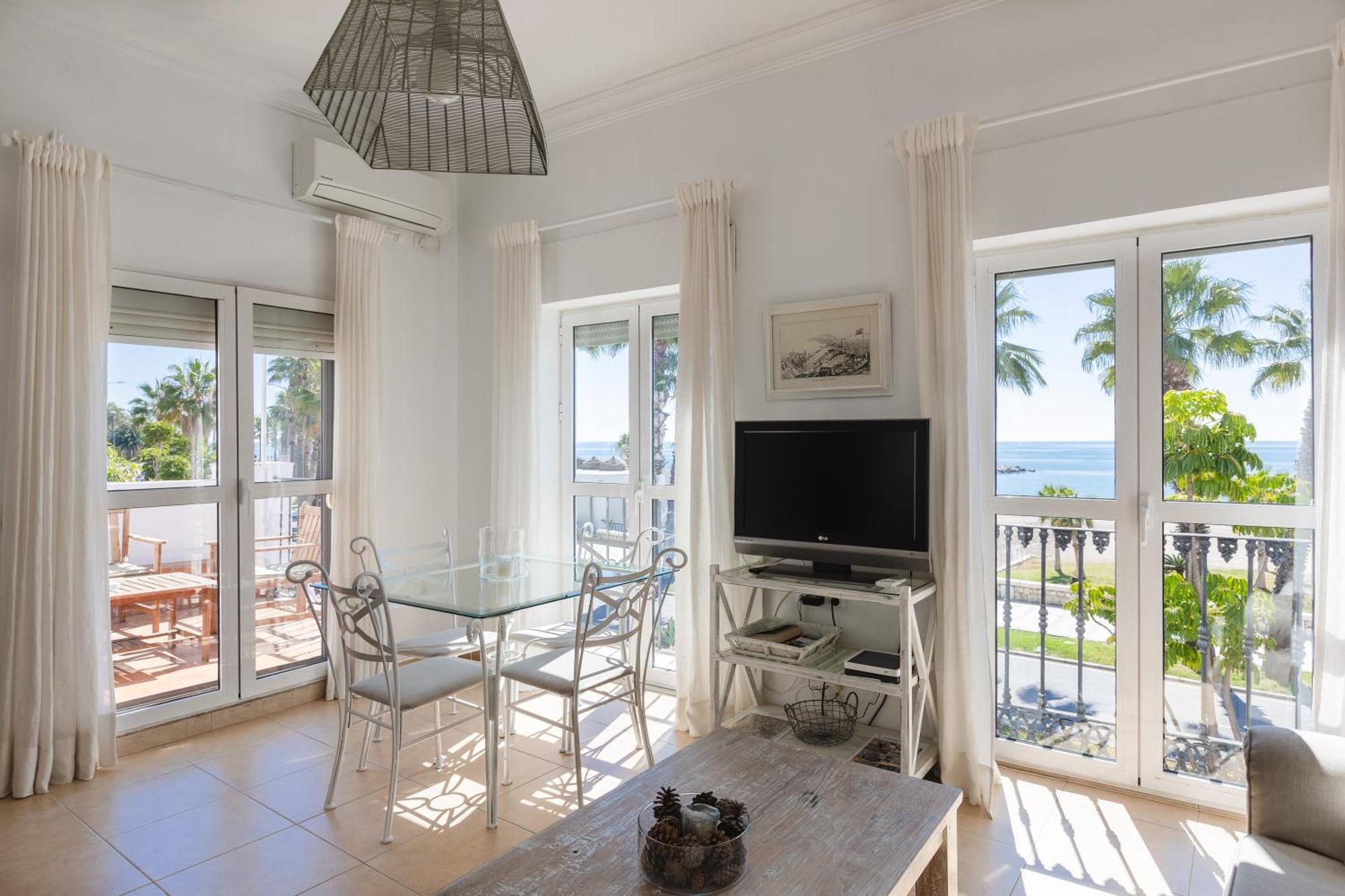Apartamento Con Encanto En Primera Linea De Playa Μάλαγα Εξωτερικό φωτογραφία