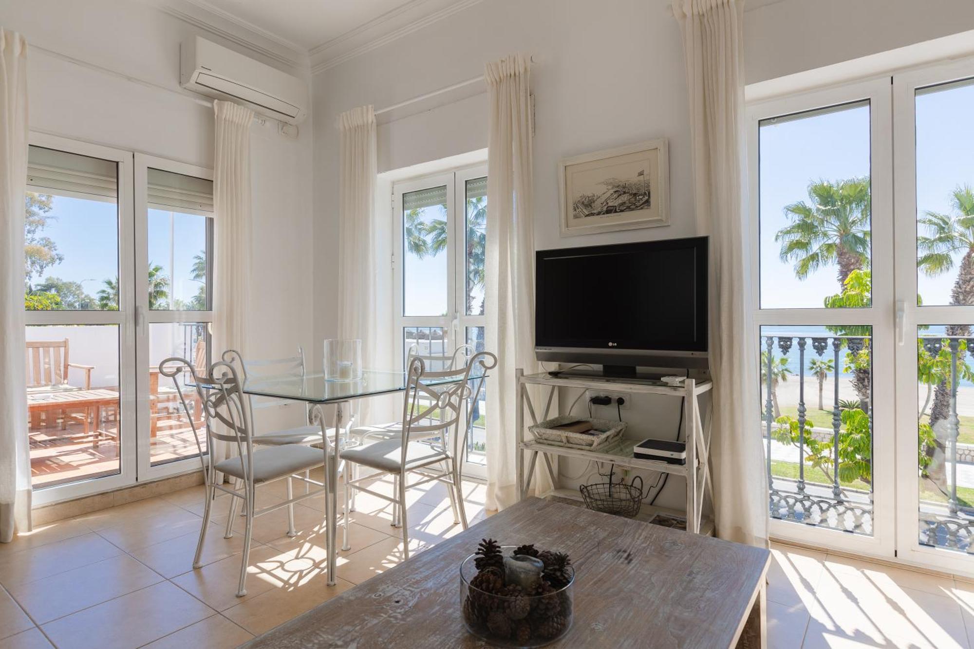 Apartamento Con Encanto En Primera Linea De Playa Μάλαγα Εξωτερικό φωτογραφία